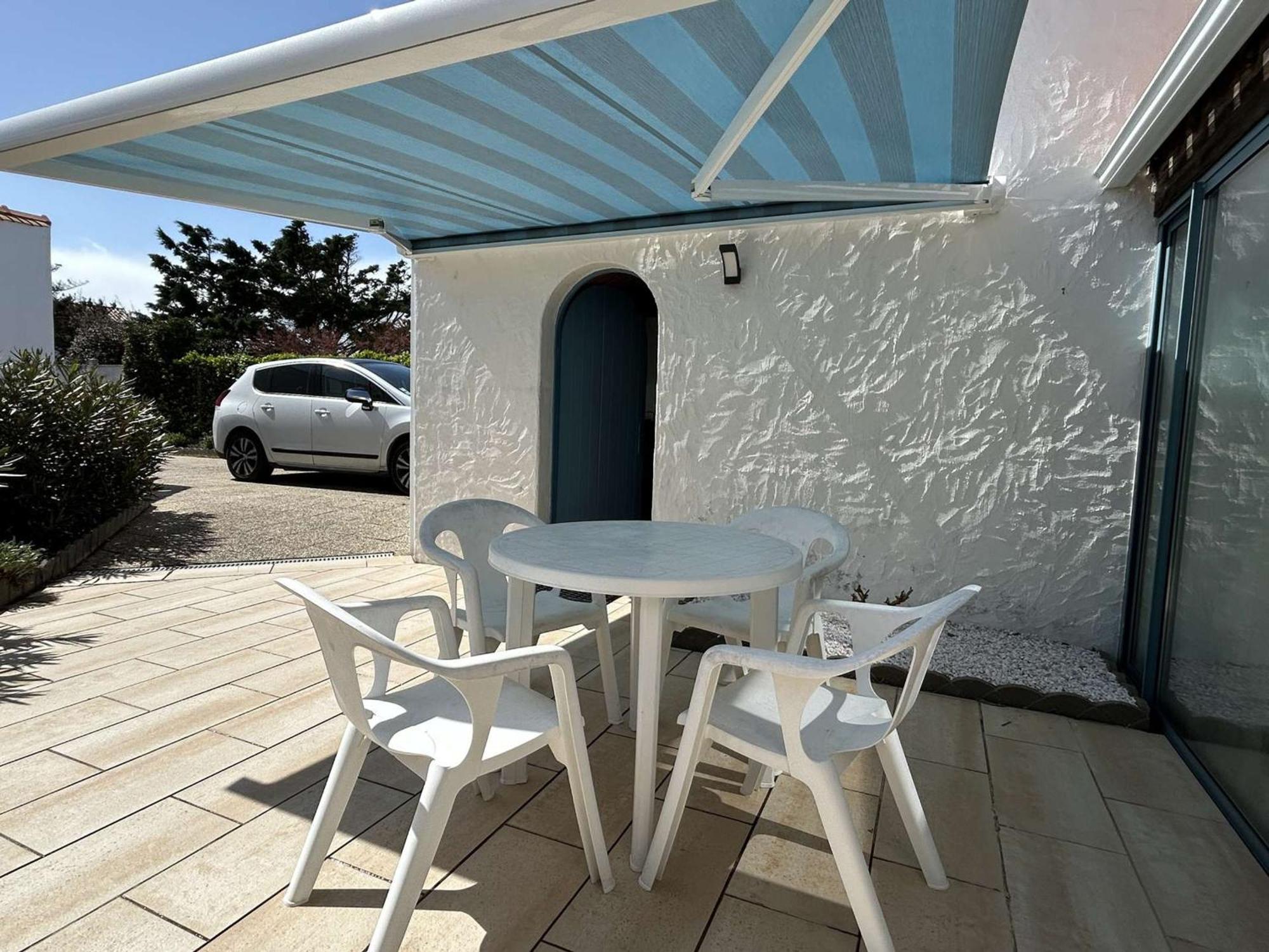 Studio Mezzanine A 200M Du Port Et De La Plage, Cour Privative, Parfait Pour 3 Personnes - Fr-1-224B-564 누아르무티에 앙 릴 외부 사진